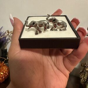 🆕 ANGELINO RUFOLO ELEPHANT SILVER-TONE CUFFLINKS